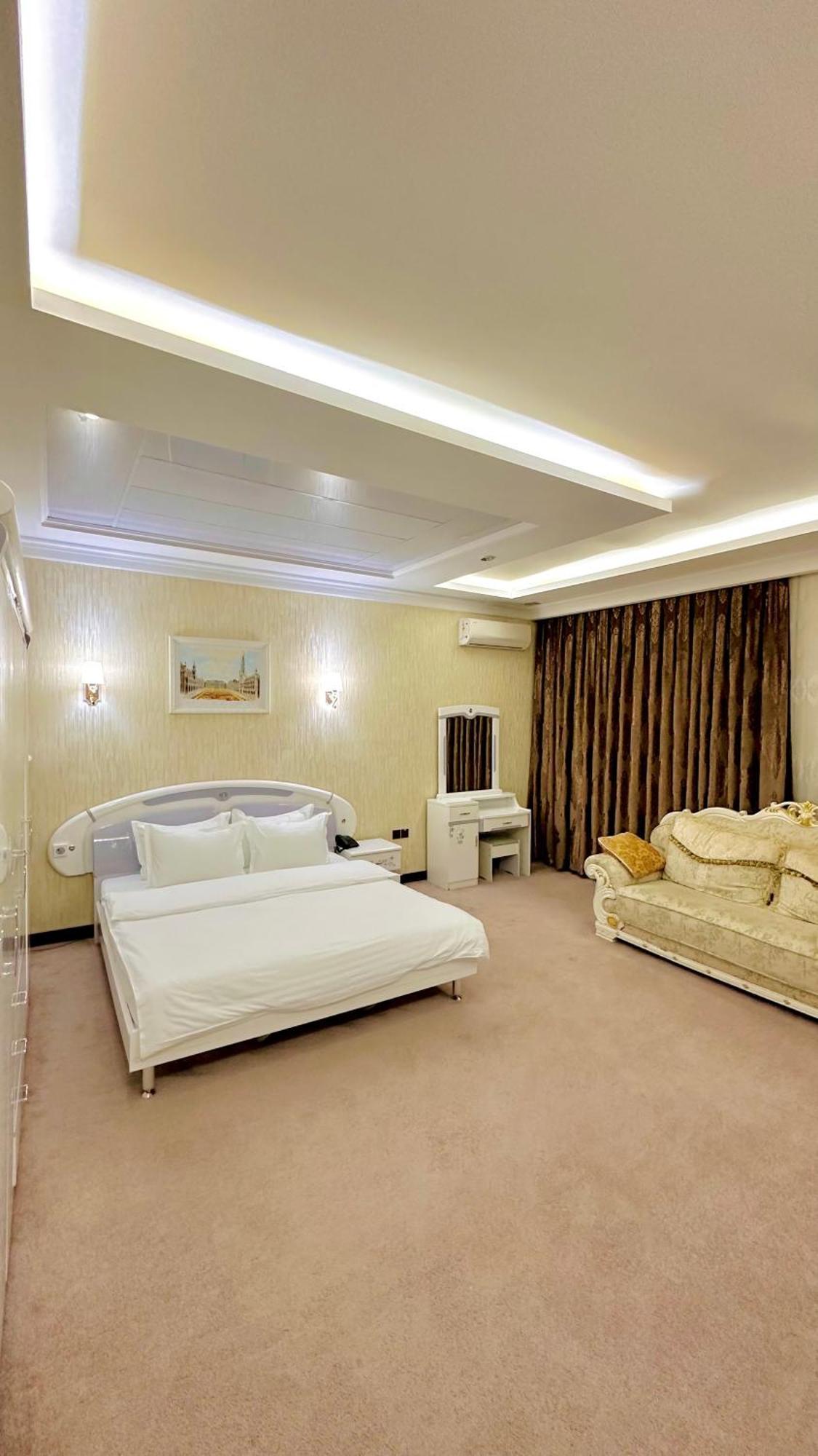 טשקנט Hayot Hotel מראה חיצוני תמונה