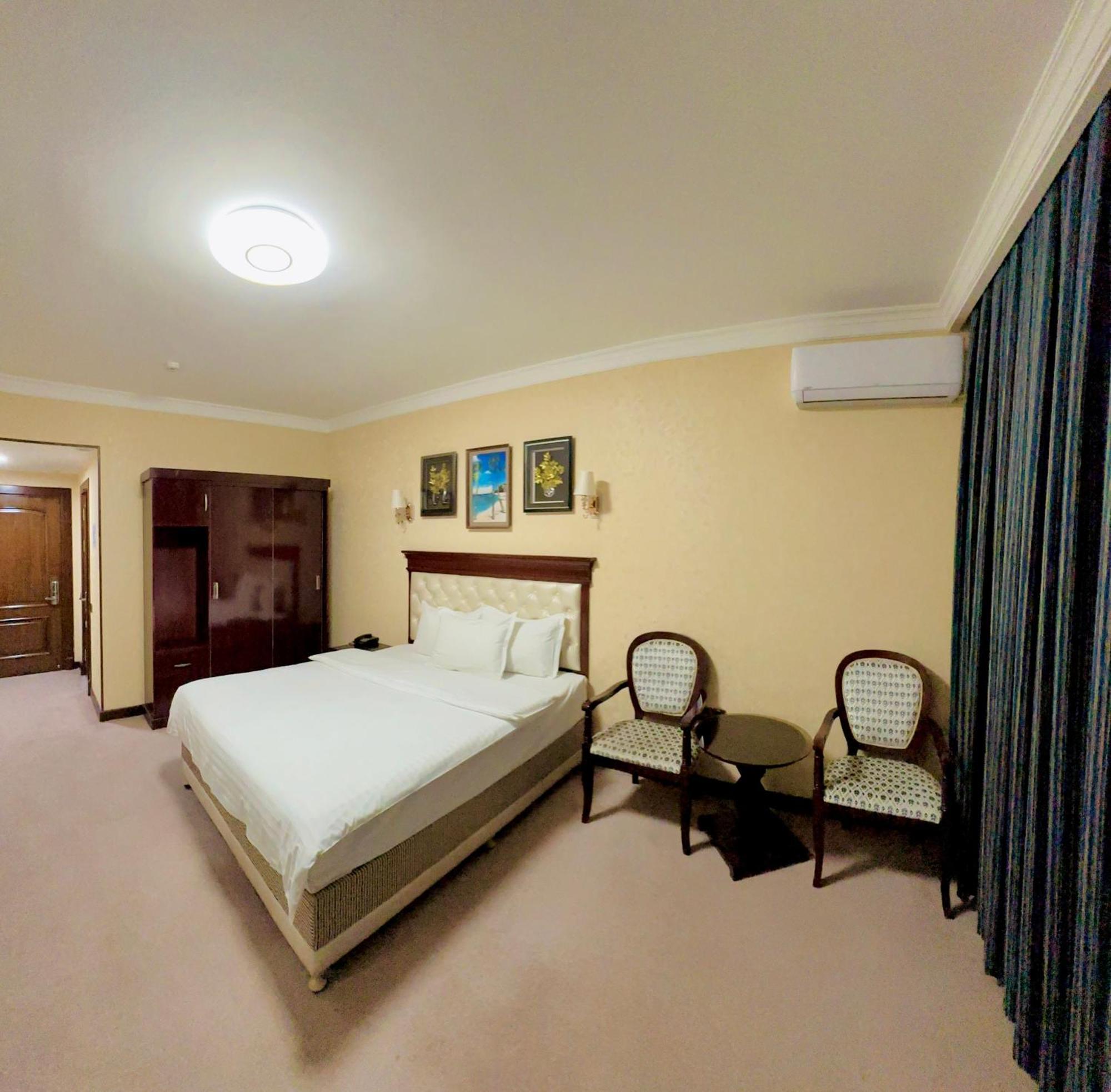 טשקנט Hayot Hotel מראה חיצוני תמונה