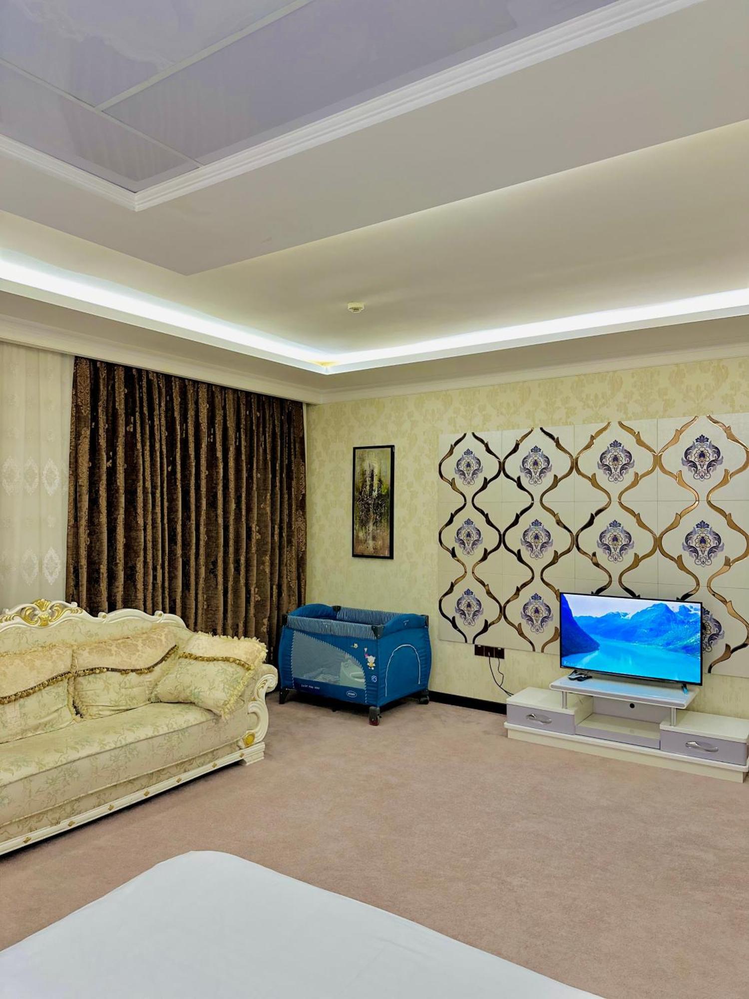 טשקנט Hayot Hotel מראה חיצוני תמונה
