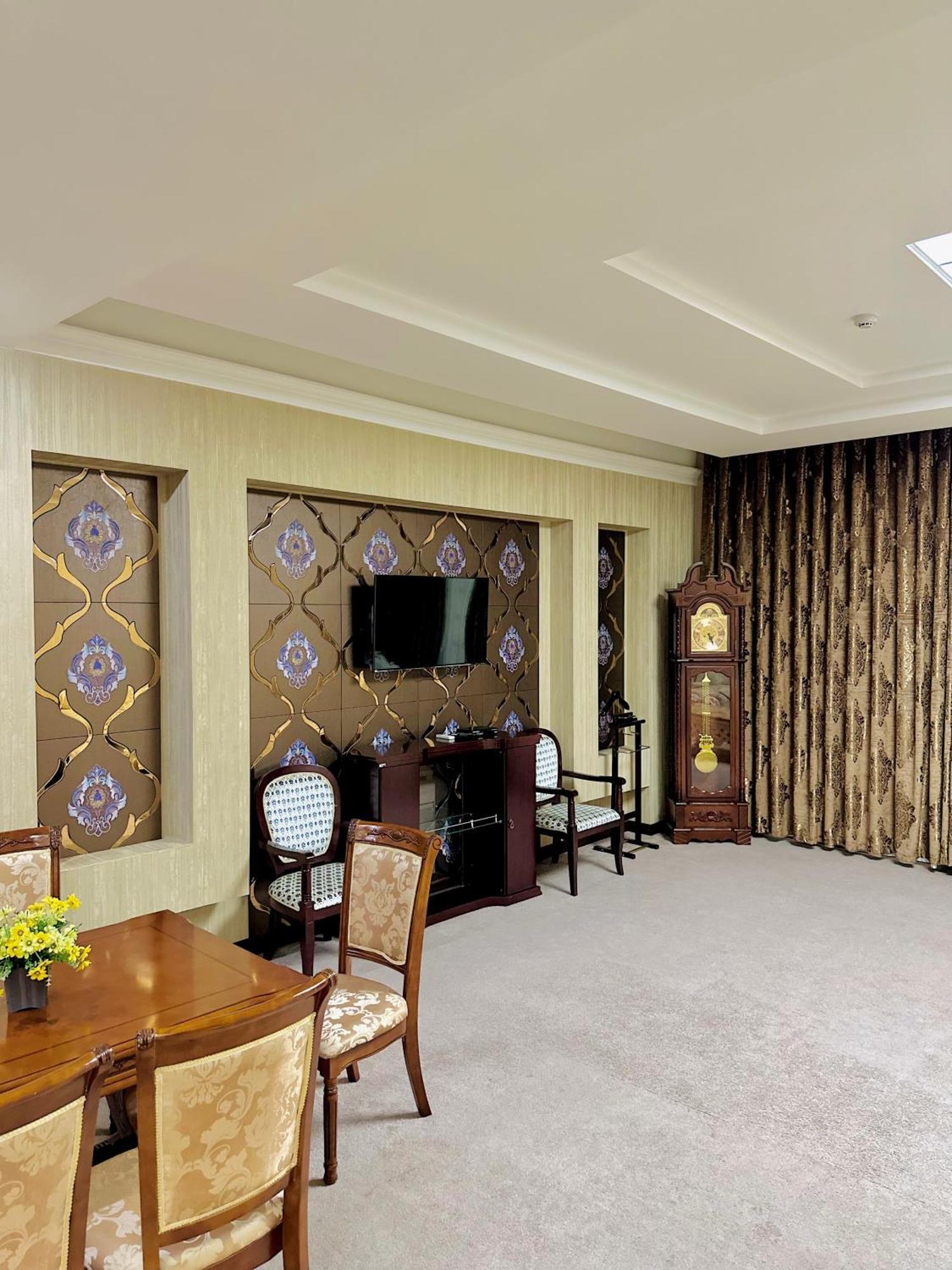 טשקנט Hayot Hotel מראה חיצוני תמונה